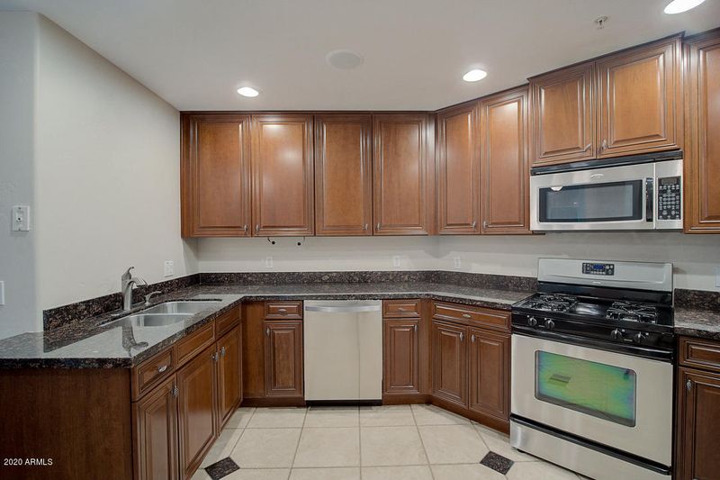 5450 E Deer Valley Dr #3214, Phoenix, AZ 85054