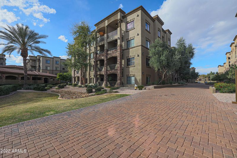 5450 E Deer Valley Dr #4204, Phoenix, AZ 85054