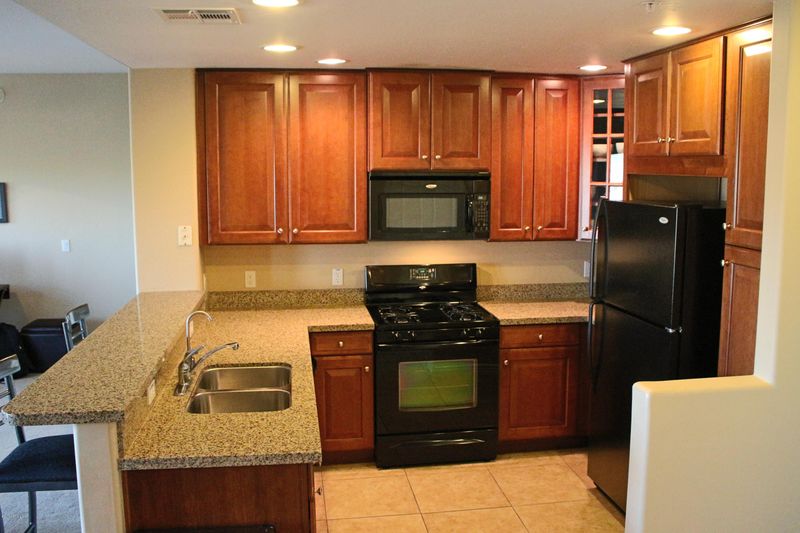 5450 E Deer Valley Dr #4211, Phoenix, AZ 85054