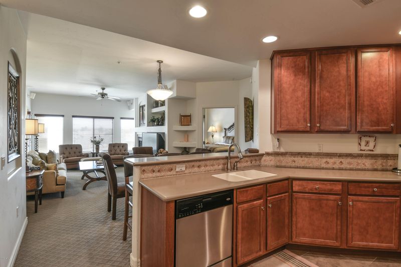 5450 E Deer Valley Dr #4215, Phoenix, AZ 85054