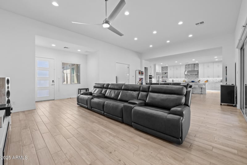 5451 Benton --, Mesa, AZ 85212