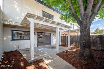 5454 El Caminito Dr, Glendale, AZ 85302