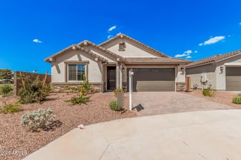 5454 Manzanita Dr, Glendale, AZ 85302