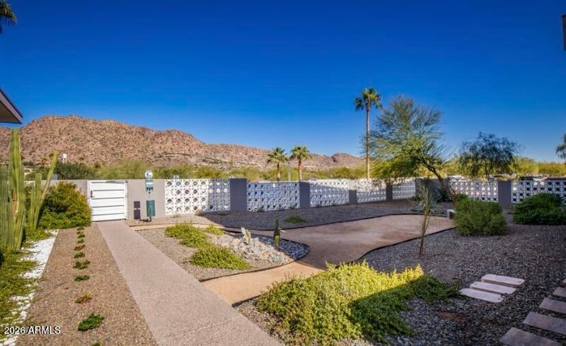 5455 Lincoln Dr #2001, Paradise Valley, AZ 85253