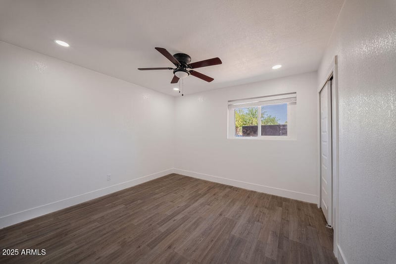 5455 W Flower St, Phoenix, AZ 85031