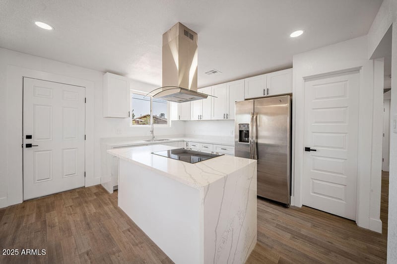 5455 W Flower St, Phoenix, AZ 85031