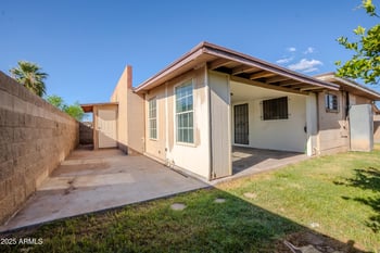 5457 Cambridge Ave, Phoenix, AZ 85035