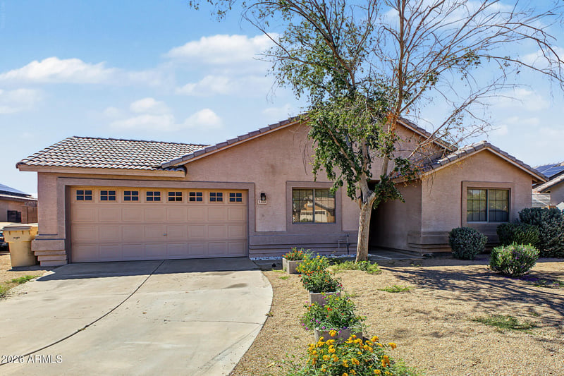 5458 N 77th Dr, Glendale, AZ 85303