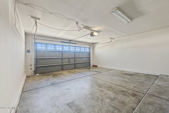 5458 N 77th Dr, Glendale, AZ 85303