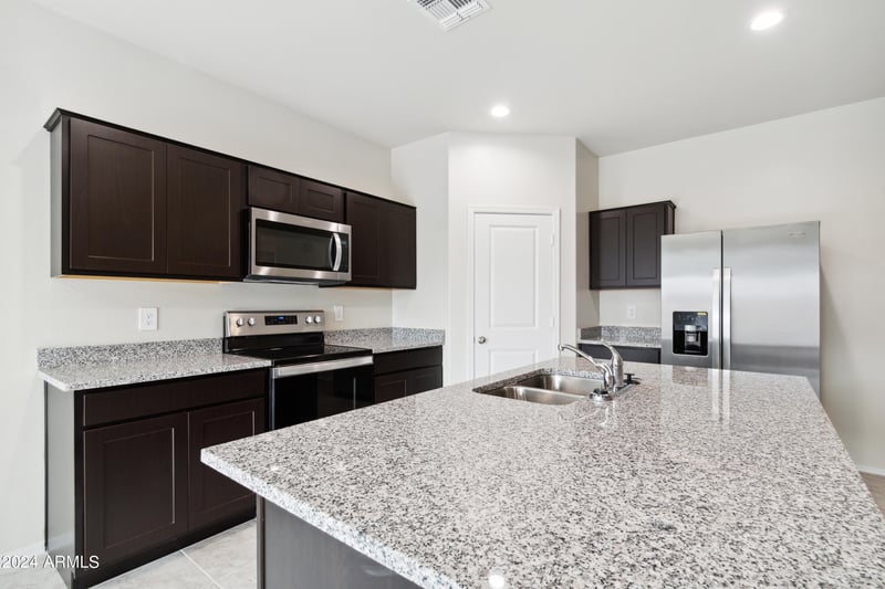 5459 E Button Ln, San Tan Valley, AZ 85140