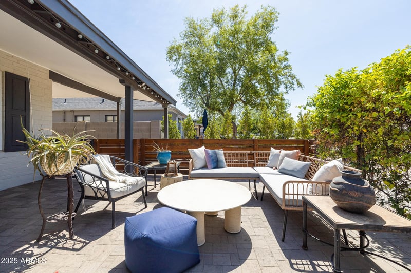 546 W Cambridge Ave, Phoenix, AZ 85003