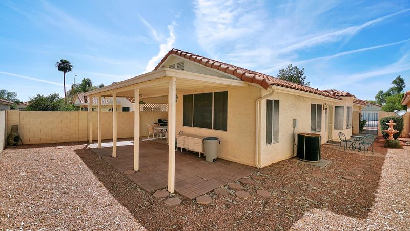 5461 E Fairfield St, Mesa, AZ 85205
