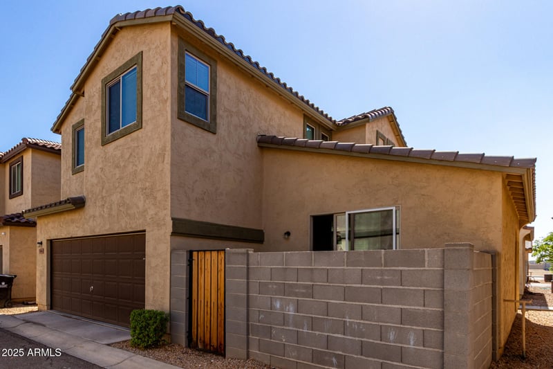 5464 Fulton St, Phoenix, AZ 85043