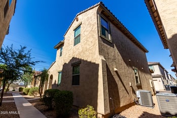 5464 Fulton St, Phoenix, AZ 85043