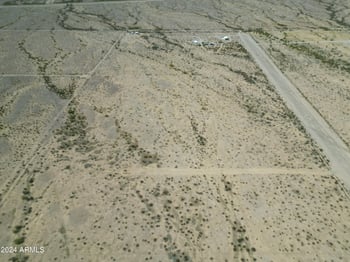546xx Sunland Ave #2, Tonopah, AZ 85354