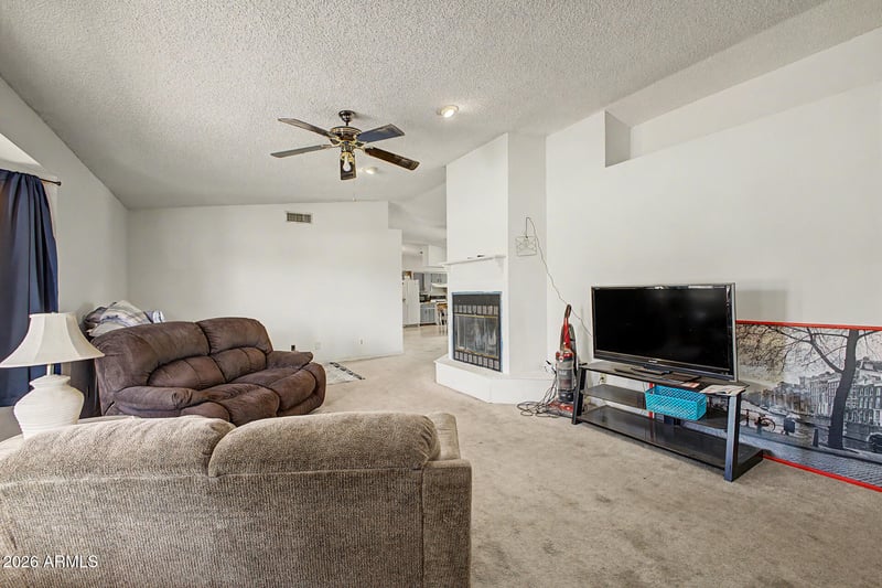 547 E Quail Ave, Apache Junction, AZ 85119