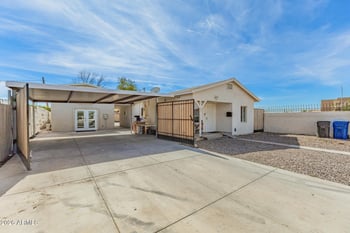 547 Mahoney Ave, Mesa, AZ 85210