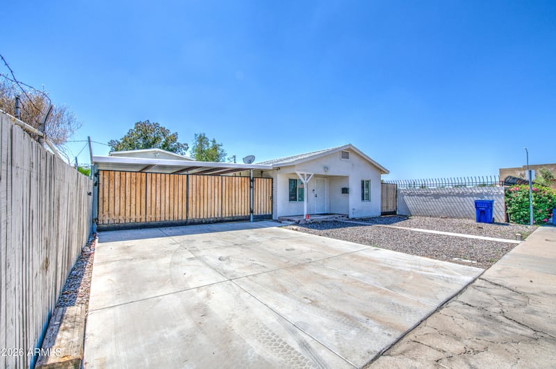 547 W Mahoney Ave, Mesa, AZ 85210