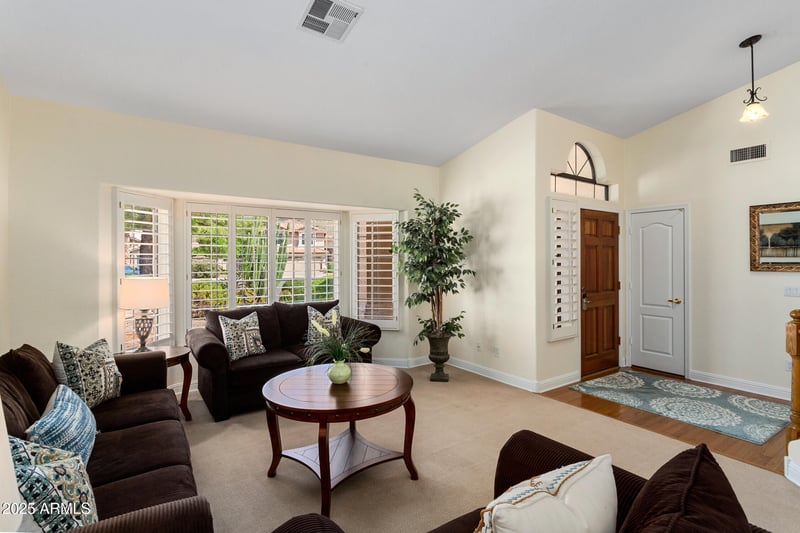5471 W Quail Ave, Glendale, AZ 85308