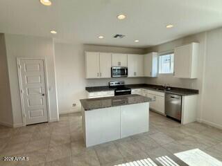 5475 Darwin Dr, San Tan Valley, AZ 85140