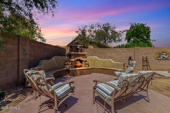 548 Embassy Dr, San Tan Valley, AZ 85143