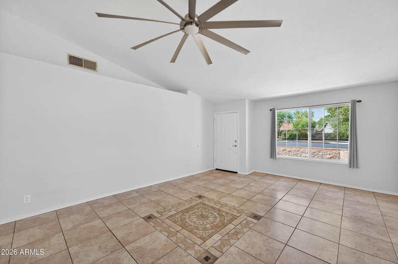 548 N Bailey Cir, Mesa, AZ 85207