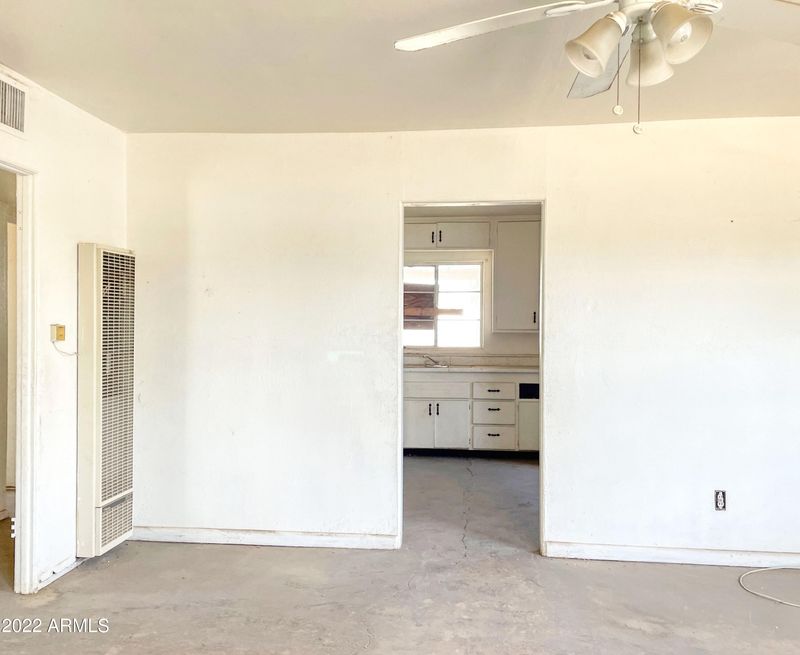 548 W 2nd Ave, Mesa, AZ 85210