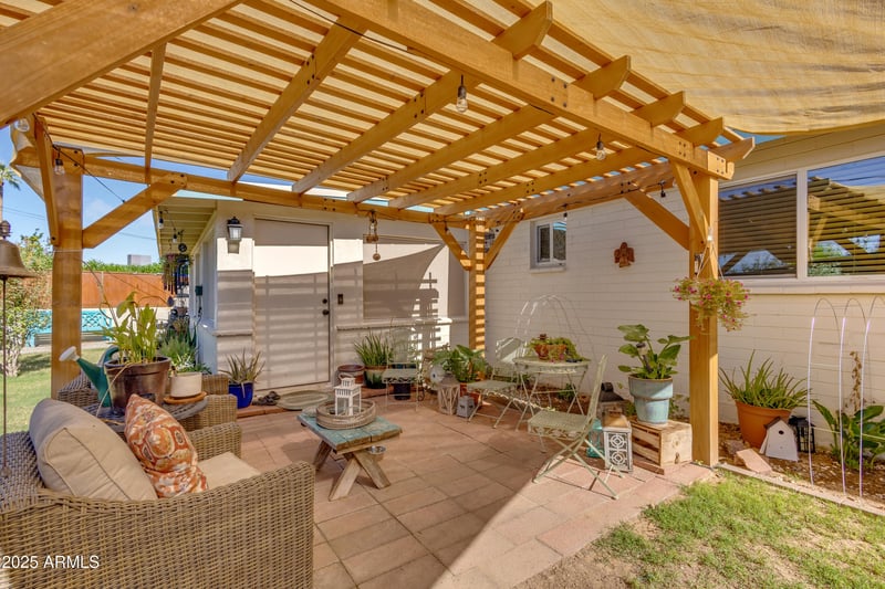 5480 Akron St, Mesa, AZ 85205