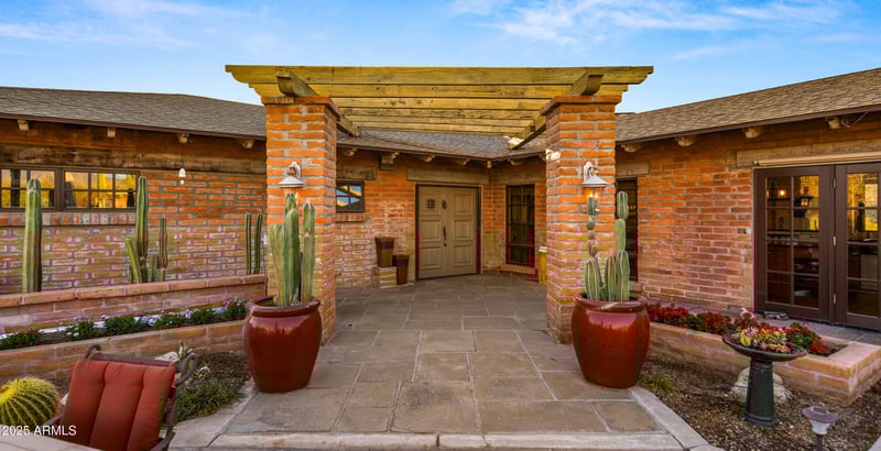 5480 Desert Creek Ln, Cave Creek, AZ 85331