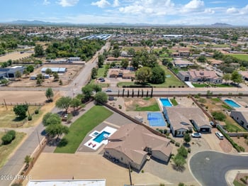 5481 Crosscreek Dr, Chandler, AZ 85249