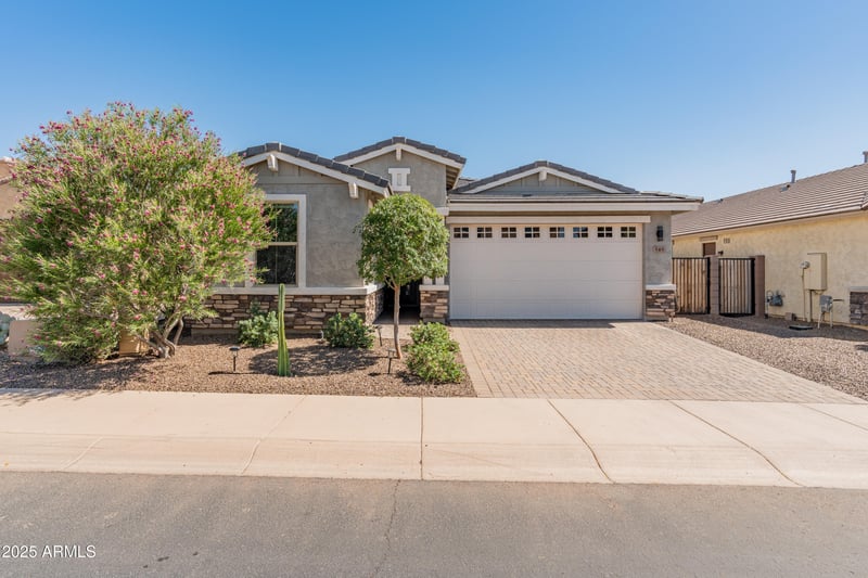 549 Balao Dr, Phoenix, AZ 85085