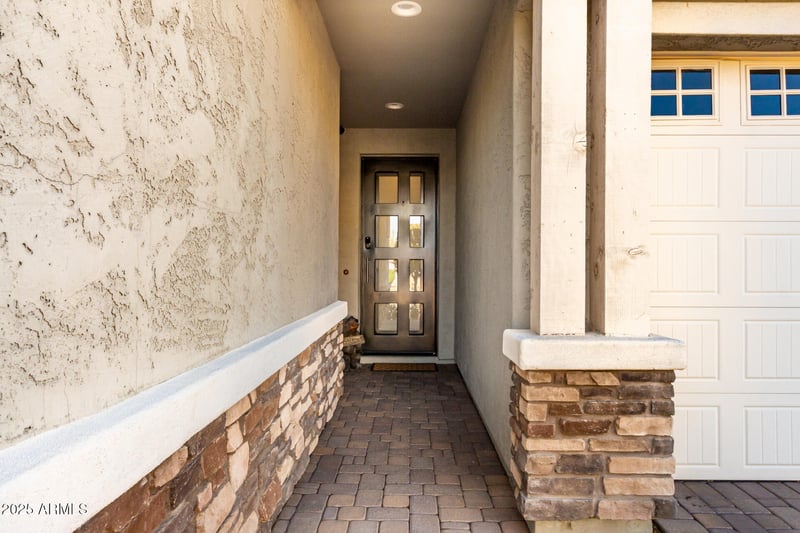 549 Balao Dr, Phoenix, AZ 85085