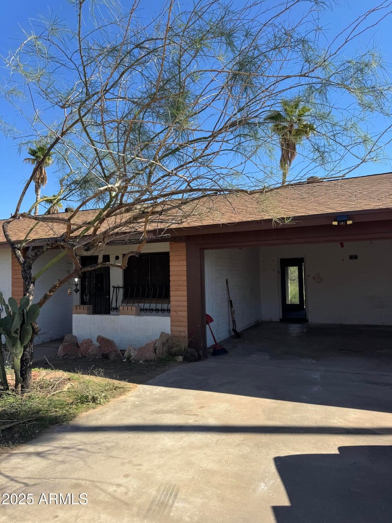 549 Crismon Rd, Mesa, AZ 85207