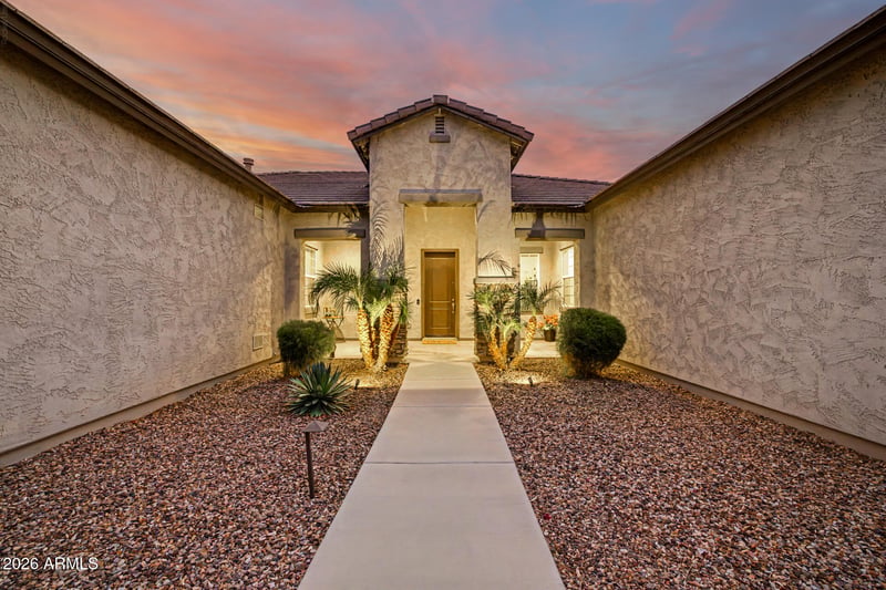 549 Haxtun St, San Tan Valley, AZ 85143