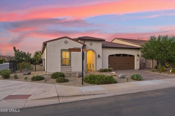 550 E Citrus Hollow Way, Queen Creek, AZ 85140