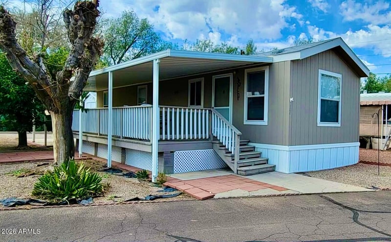 550 Palm Dr #17, Wickenburg, AZ 85390