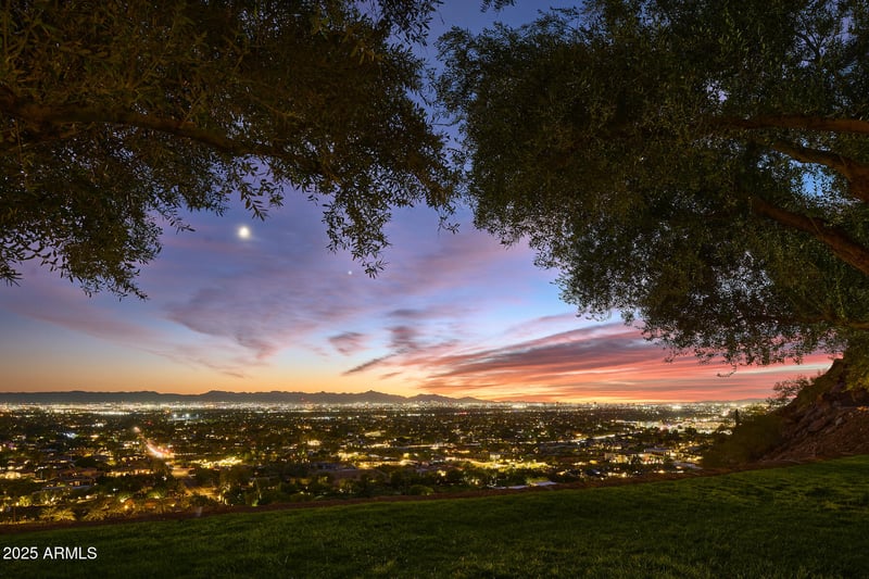 5500 Dromedary Rd, Phoenix, AZ 85018