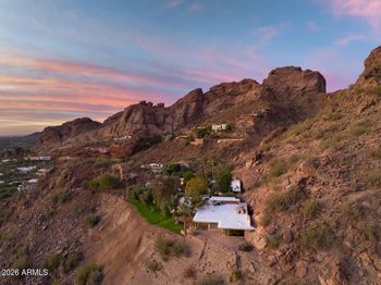 5500 N Dromedary Rd #V, Phoenix, AZ 85018