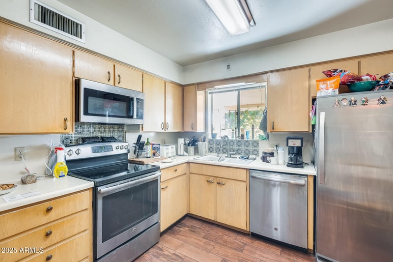 5501 Dallas St, Mesa, AZ 85205