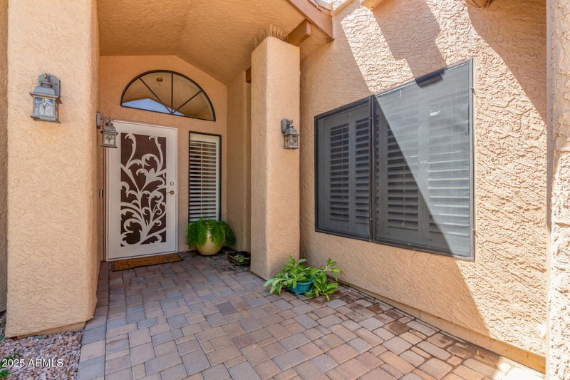 5501 Desert Hills Dr, Scottsdale, AZ 85254