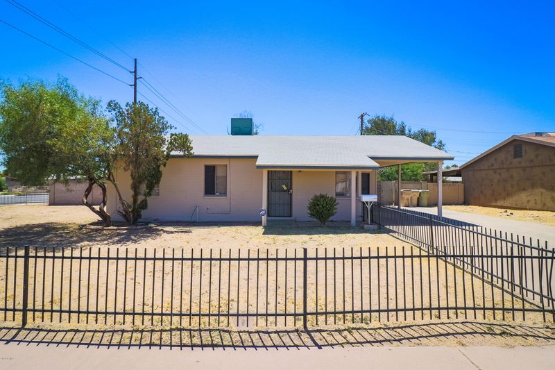 5502 N 62nd Ave, Glendale, AZ 85301