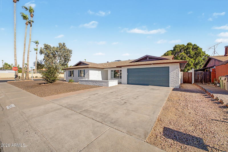 5503 W Cinnabar Ave, Glendale, AZ 85302