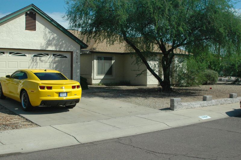 5504 W Pershing Ave, Glendale, AZ 85304