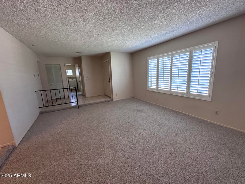5507 Hearn Rd, Glendale, AZ 85306