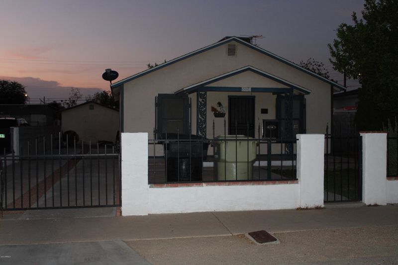 5508 W State Ave, Glendale, AZ 85301