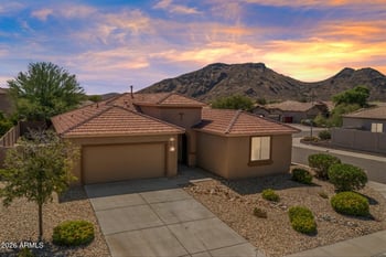 5511 Desperado Way, Phoenix, AZ 85083