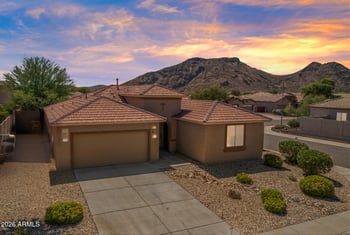 5511 Desperado Way, Phoenix, AZ 85083