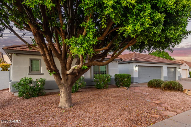 5512 Holmes Ave, Mesa, AZ 85206