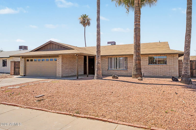 5513 Tierra Buena Ln, Glendale, AZ 85306