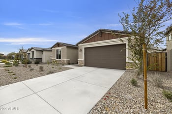 5514 192nd Ln, Litchfield Park, AZ 85340